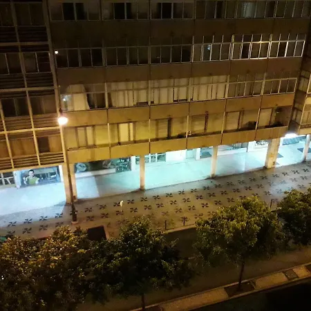 Light ליסבון